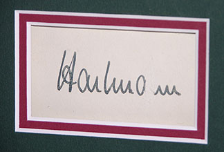 Erich Hartmann signature